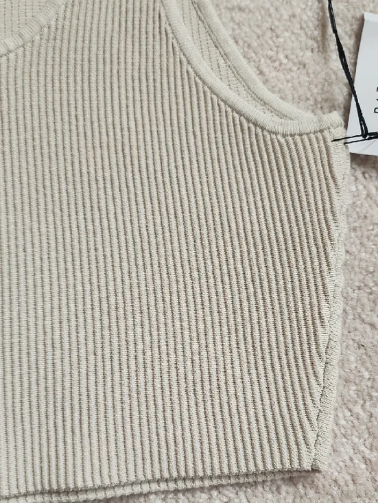 Babaton Ribbed Square-Neck Crop Tank - Beige 2XL - Picture 7 of 9